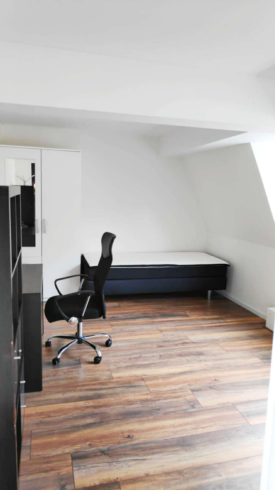 Room 3